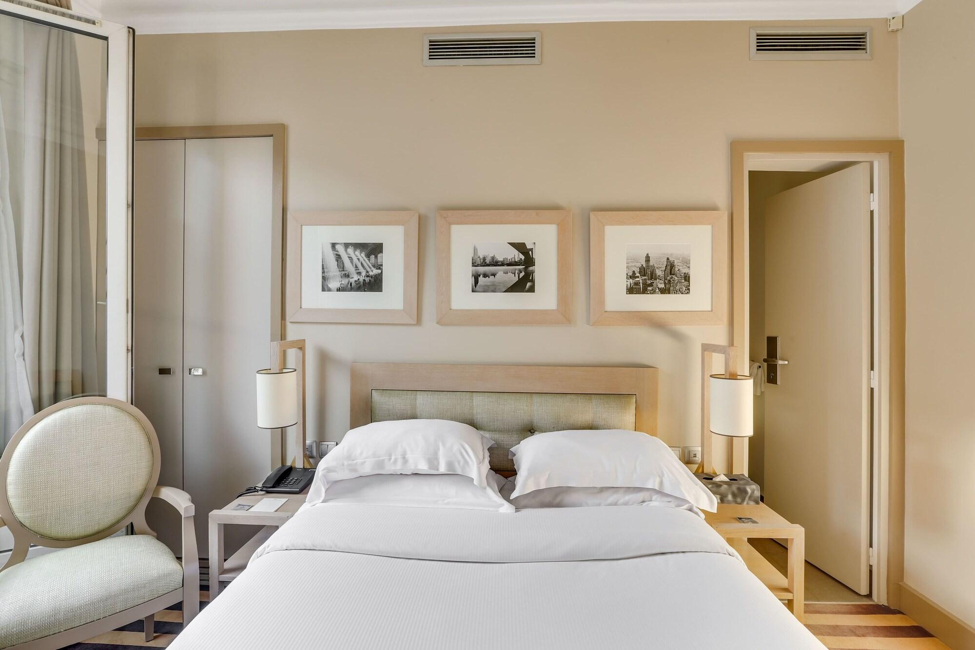 Hotel Duret Paris Champs Elysees Bagian luar foto