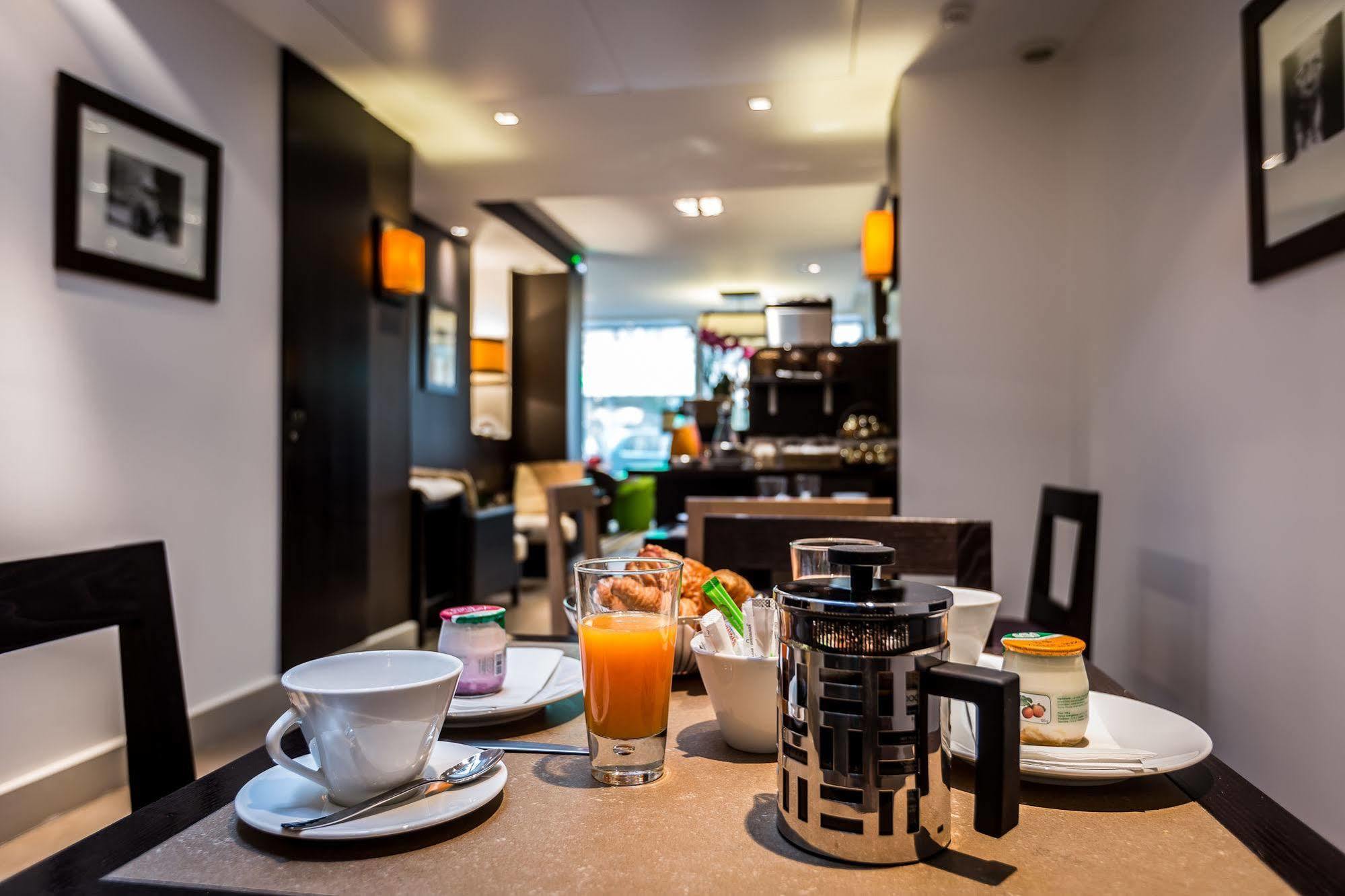 Hotel Duret Paris Champs Elysees Bagian luar foto